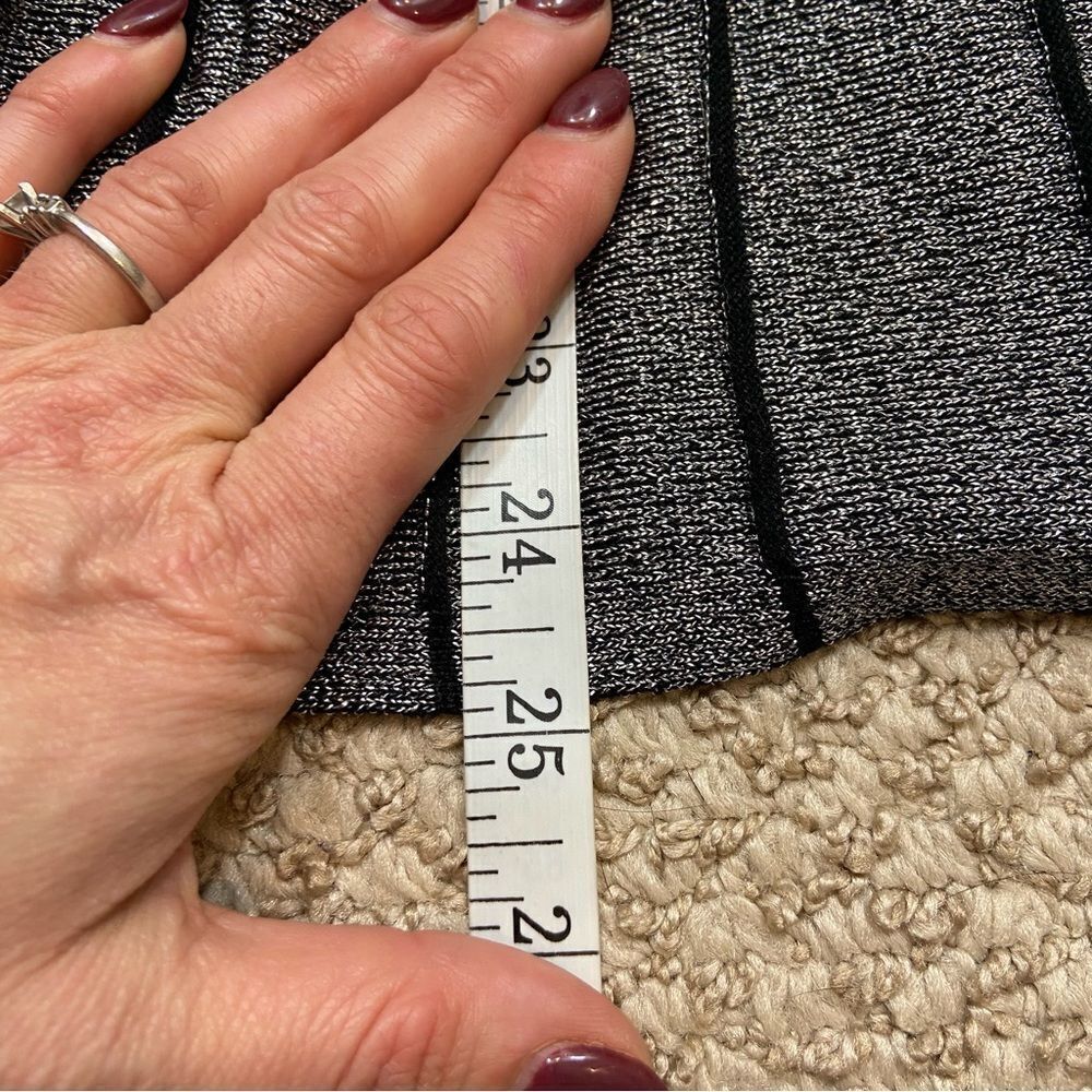 Brand new with Tags Calligraphie Brand Silver and Black‎ Pleated Knit Skirt L - Picture 9 of 10